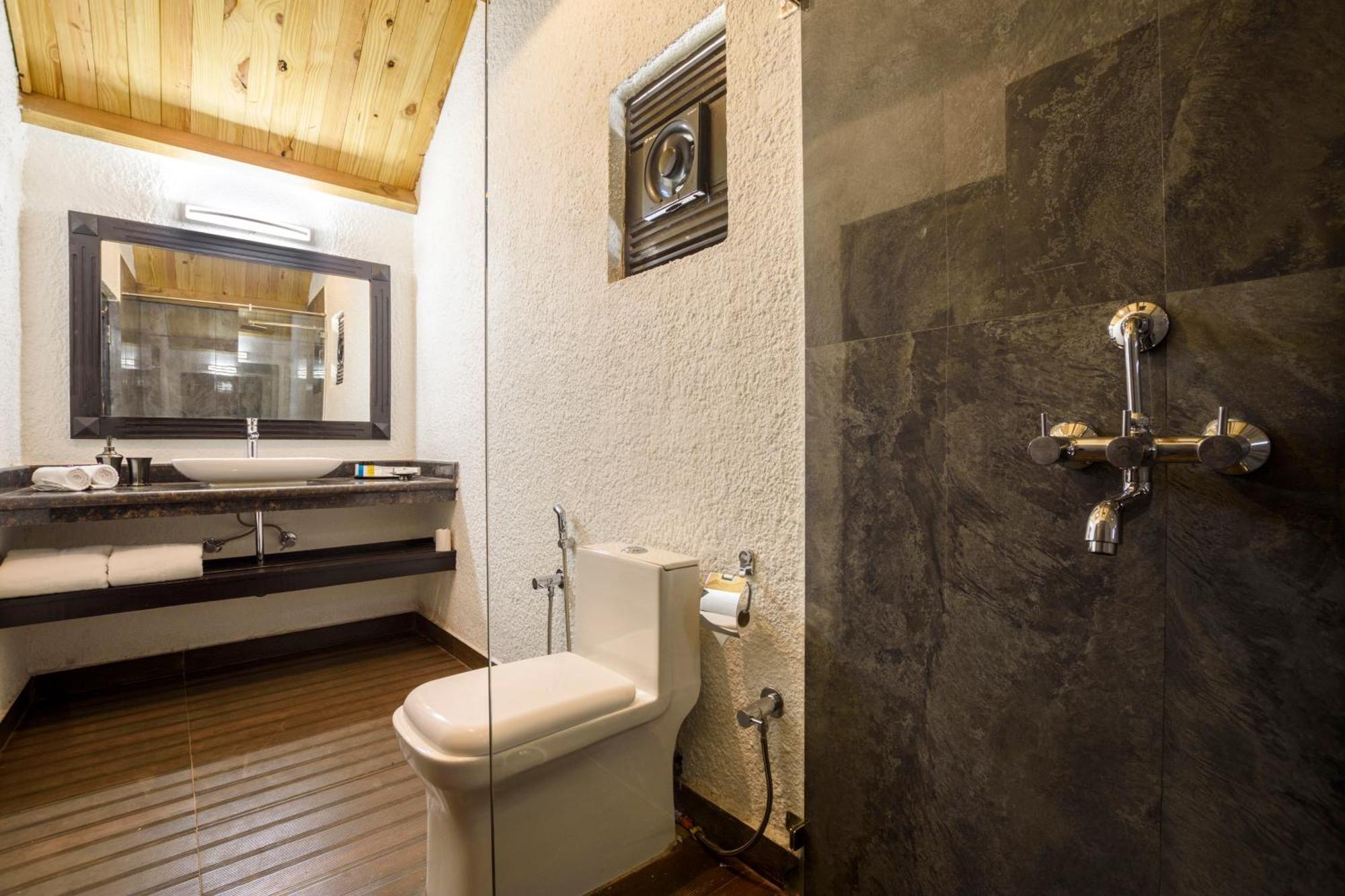 White Wood Resort By Stone Wood Hotels Morjim Extérieur photo