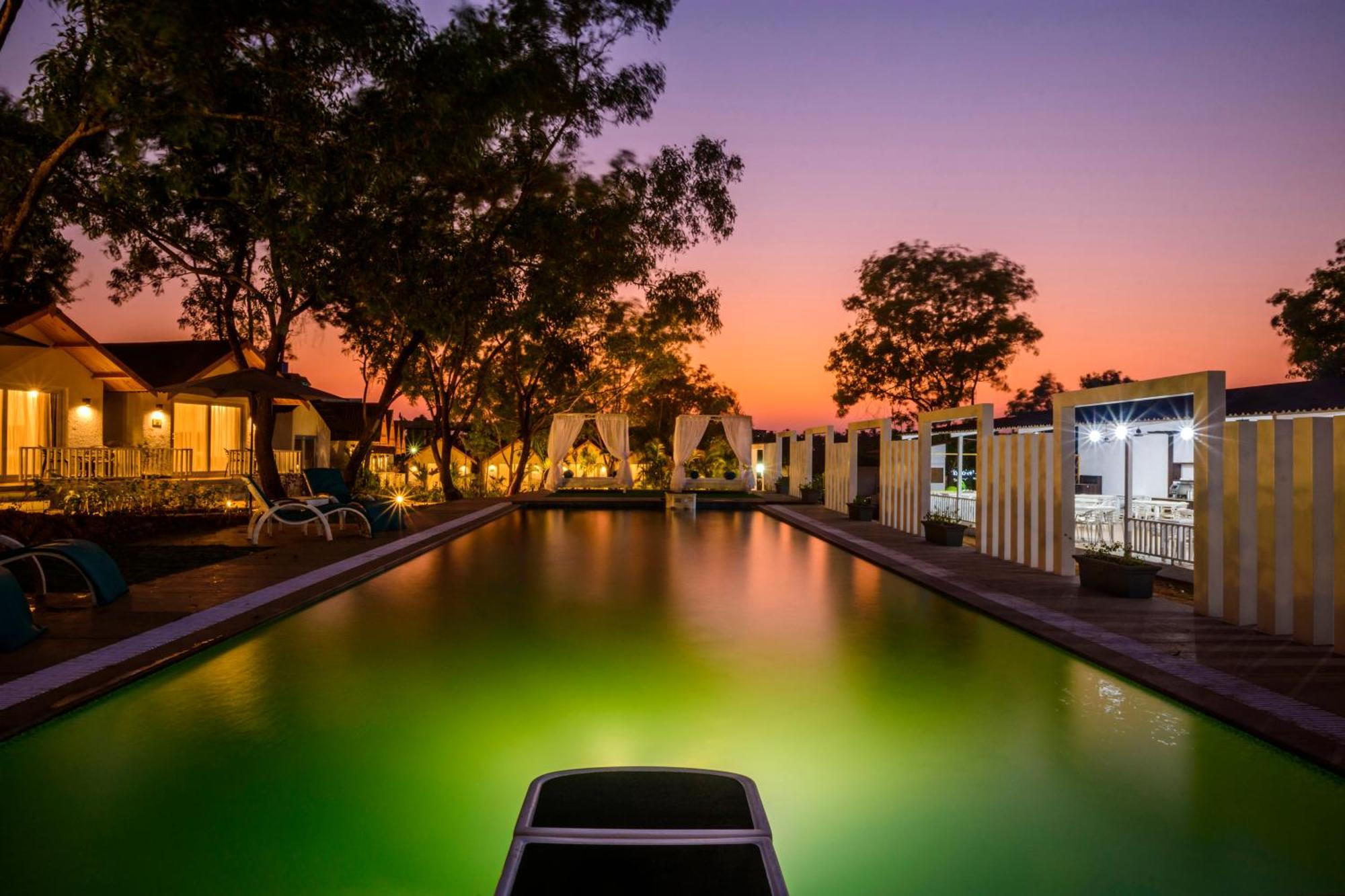 White Wood Resort By Stone Wood Hotels Morjim Extérieur photo