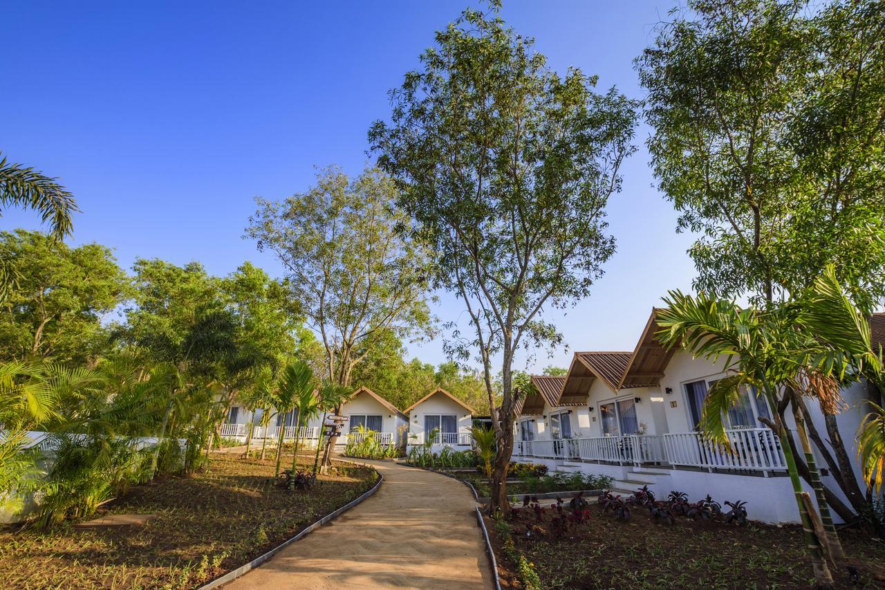 White Wood Resort By Stone Wood Hotels Morjim Extérieur photo